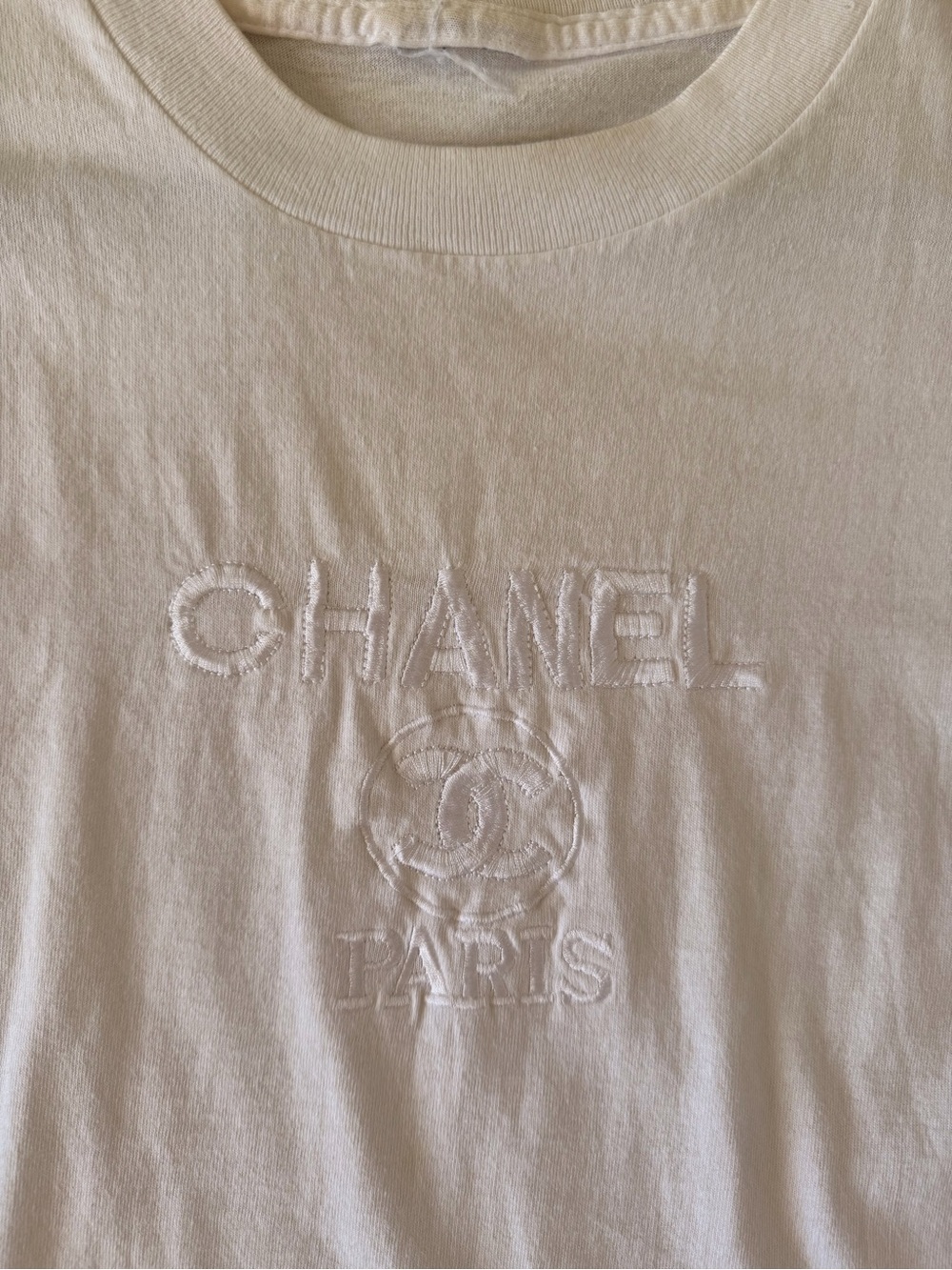 Bootleg CHANEL tshirt - Picture 2 of 5
